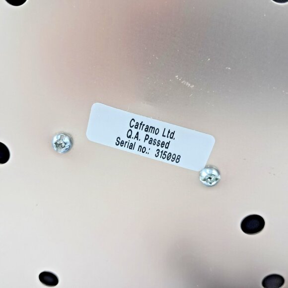 Caframo Closet Heater Model 9408CM-Keep Moisture Out-Prevent Mildew - Picture 7 of 10